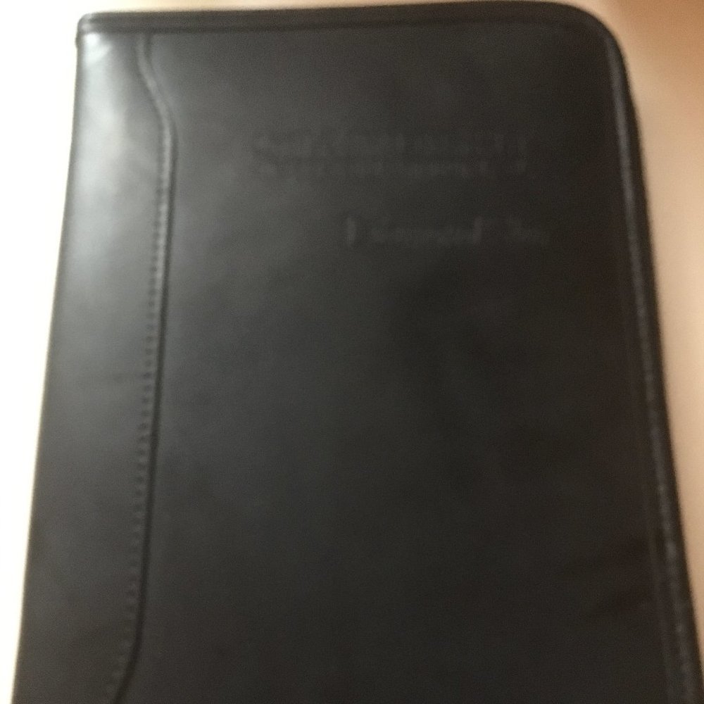 Dart Leather Small Scheduler Binder 218 $15 FIRM